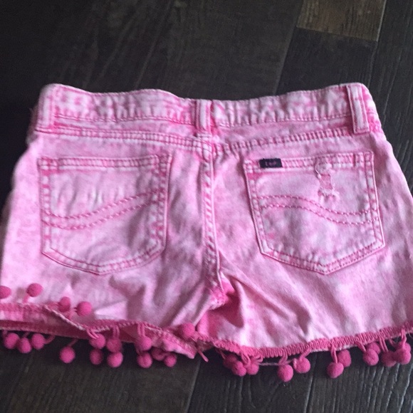 Girls pink Lee short shorts. Size 12. - Picture 6 of 6
